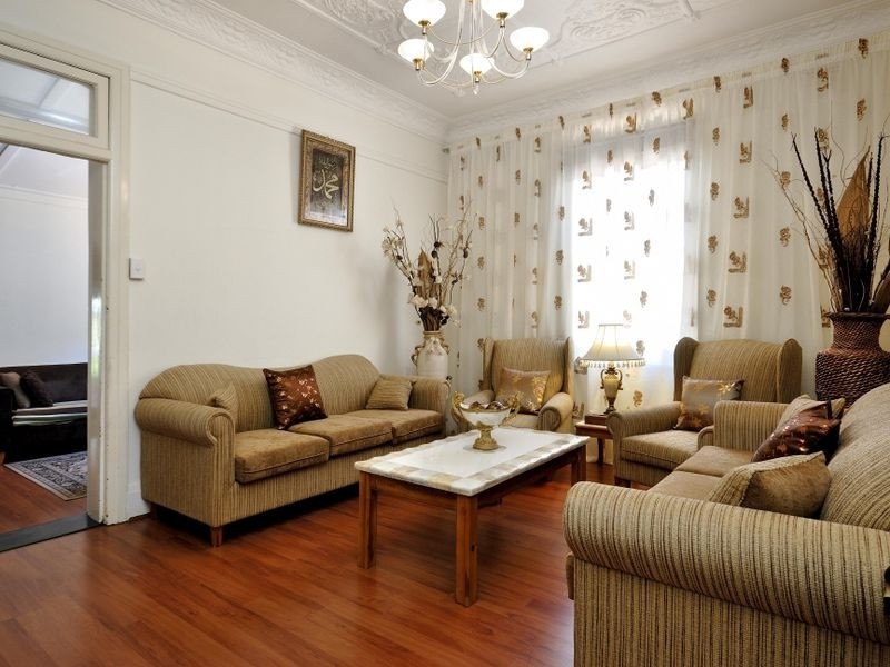 15 Highworth Avenue, Bexley NSW 2207