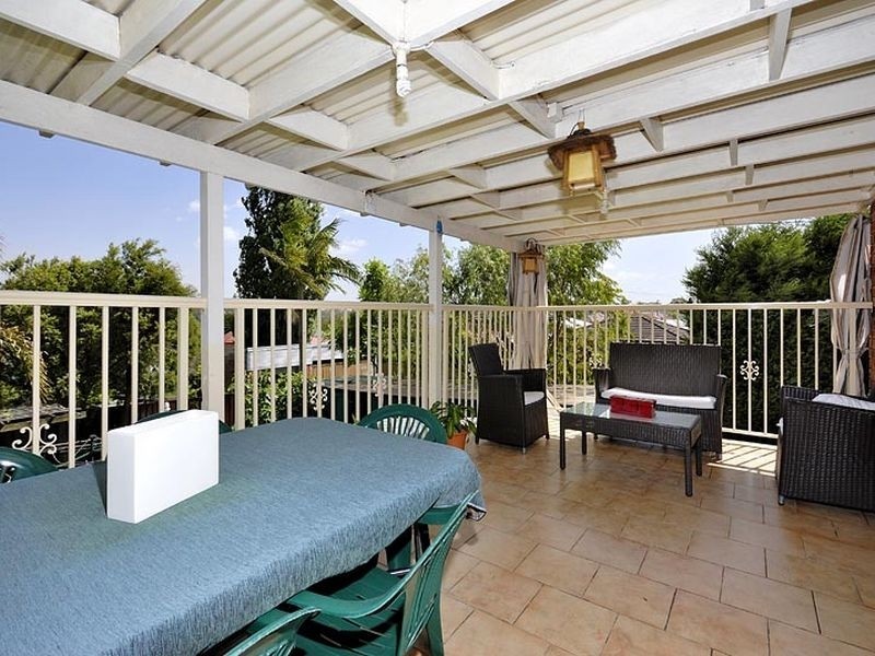 17 Lorraine Avenue, Bardwell Valley NSW 2207