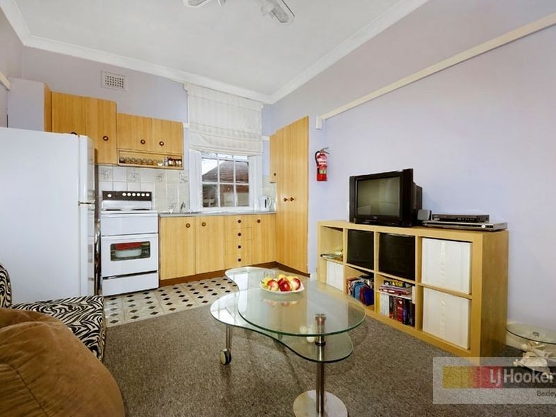 9/385 Forest Road, Bexley NSW 2207