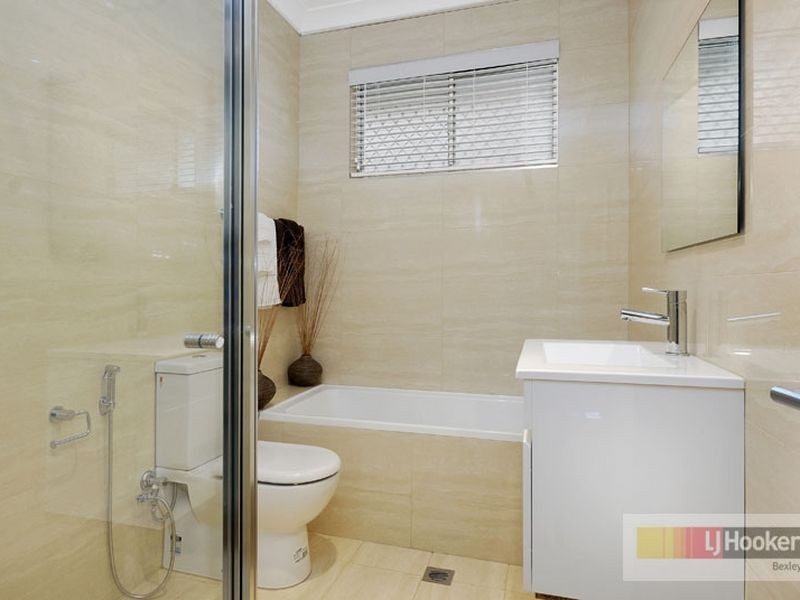 4/20-22 Caledonian Street, Bexley NSW 2207