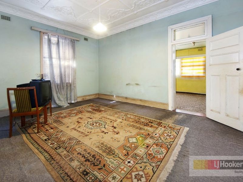 14 Highworth Avenue, Bexley NSW 2207