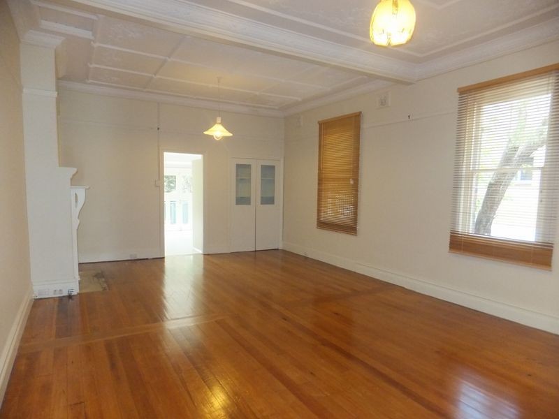 194 Queen Victoria Street, Bexley NSW 2207