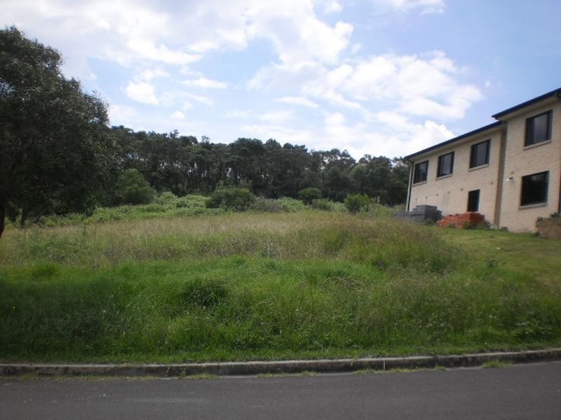 98 Shearwater Drive, Berkeley NSW 2506