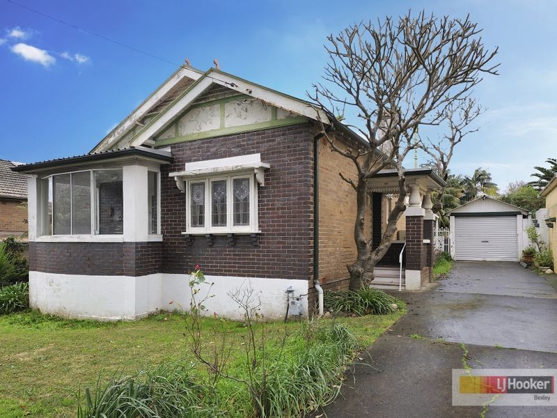 30 Glenfarne Street, Bexley NSW 2207