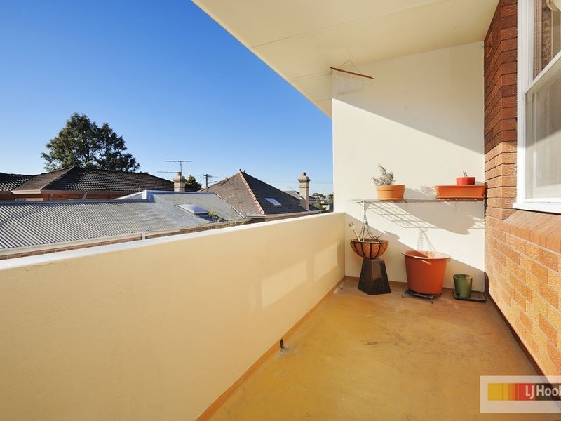 8/28 Monomeeth Street, Bexley NSW 2207