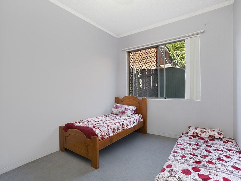 1/3 Short Street, Carlton NSW 2218