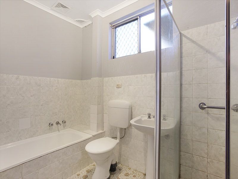 1/3 Short Street, Carlton NSW 2218