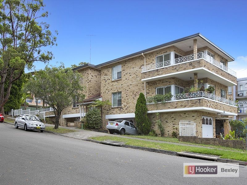 2/25 Andover Street, Carlton NSW 2218