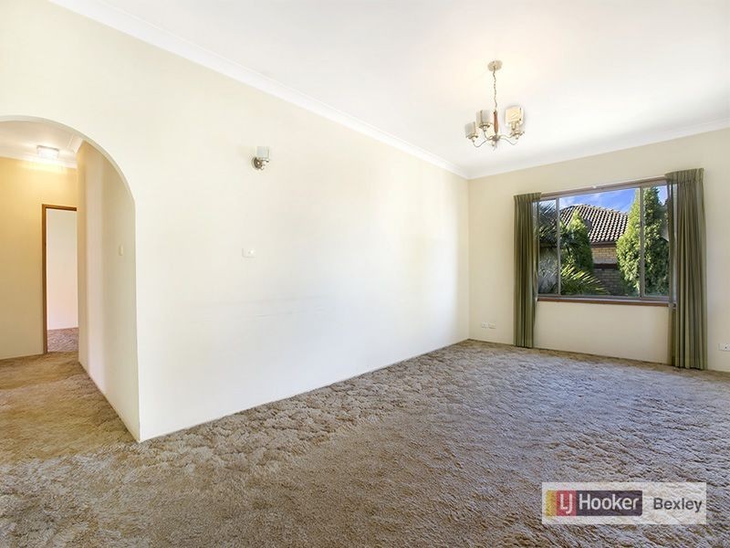 1/50-52 Caledonian Street, Bexley NSW 2207