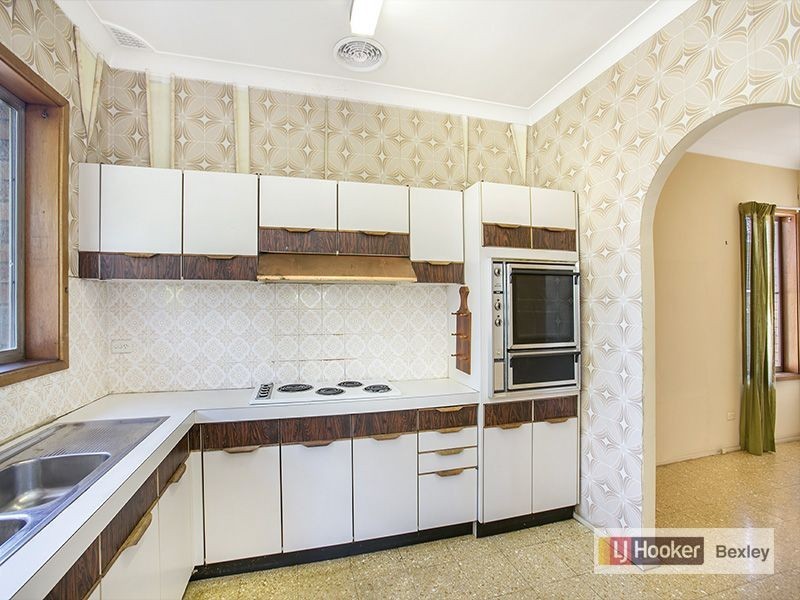 1/50-52 Caledonian Street, Bexley NSW 2207