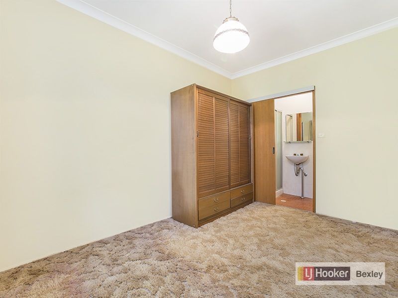 1/50-52 Caledonian Street, Bexley NSW 2207