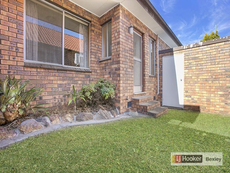 1/50-52 Caledonian Street, Bexley NSW 2207