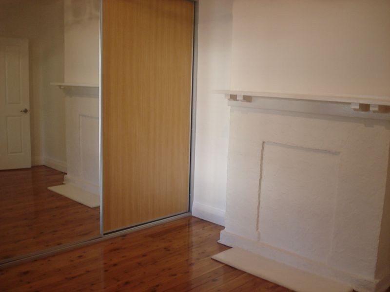 16 Kenyon Road, Bexley NSW 2207