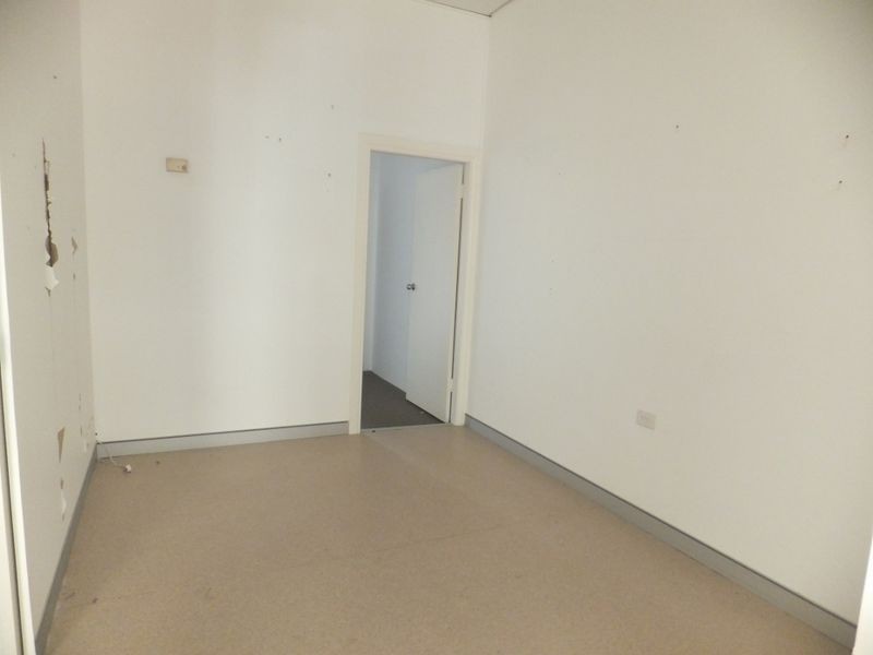 2/9 Montgomery Street, Kogarah NSW 2217