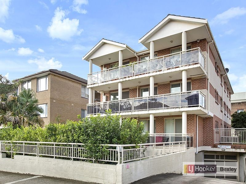 3/4 Oriental Street, Bexley NSW 2207