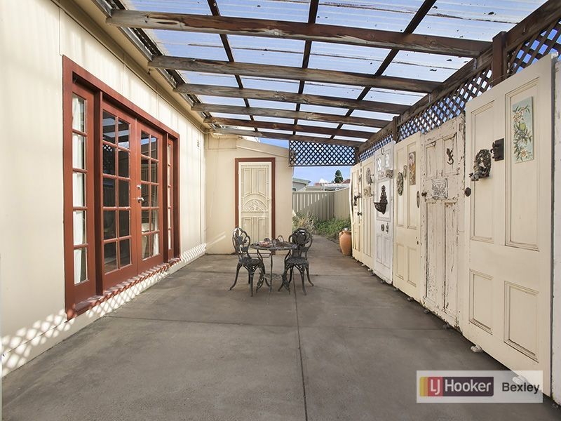 6 Beaconsfield Street, Bexley NSW 2207