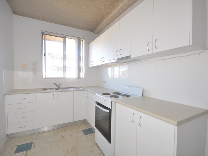 14/3 Short Street, Carlton NSW 2218