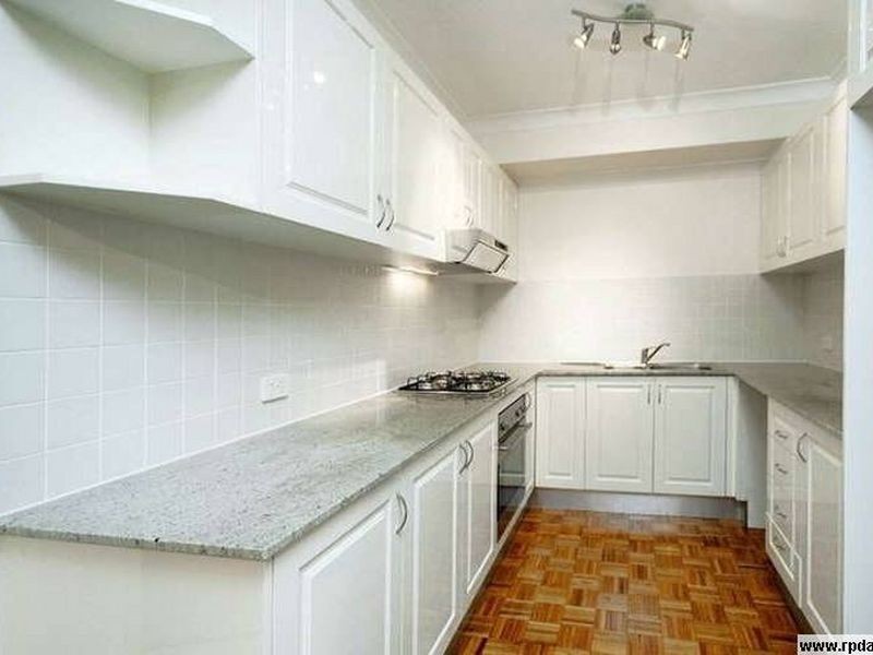 8/370-374 Forest Road, Bexley NSW 2207