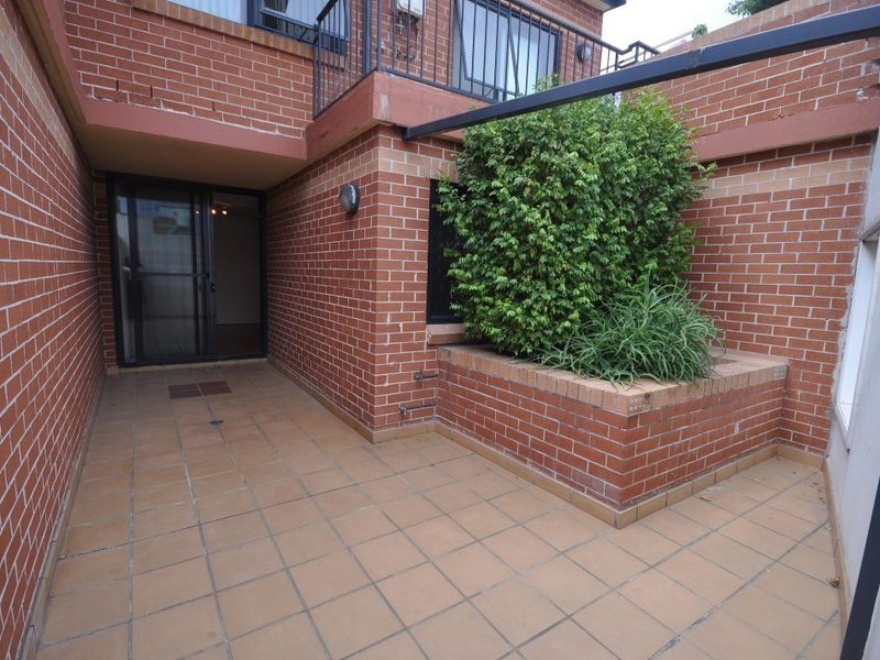 4/370-374 Forest Road, Bexley NSW 2207