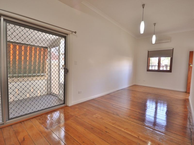 13 Chamberlain Road, Bexley NSW 2207