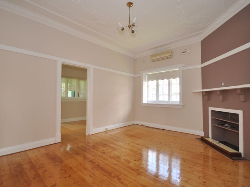 27 Monomeeth Street, Bexley NSW 2207