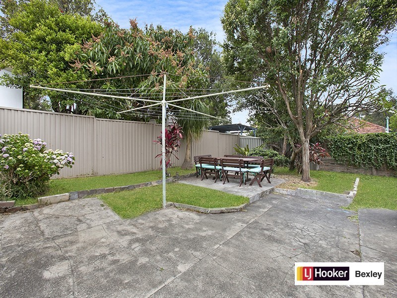 13 Chamberlain Road, Bexley NSW 2207