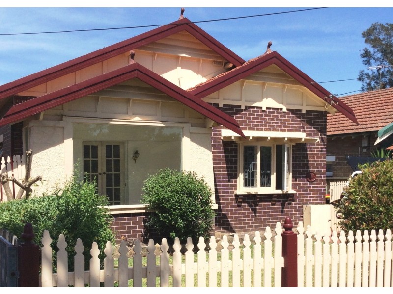 25 Mimosa Street, Bexley NSW 2207