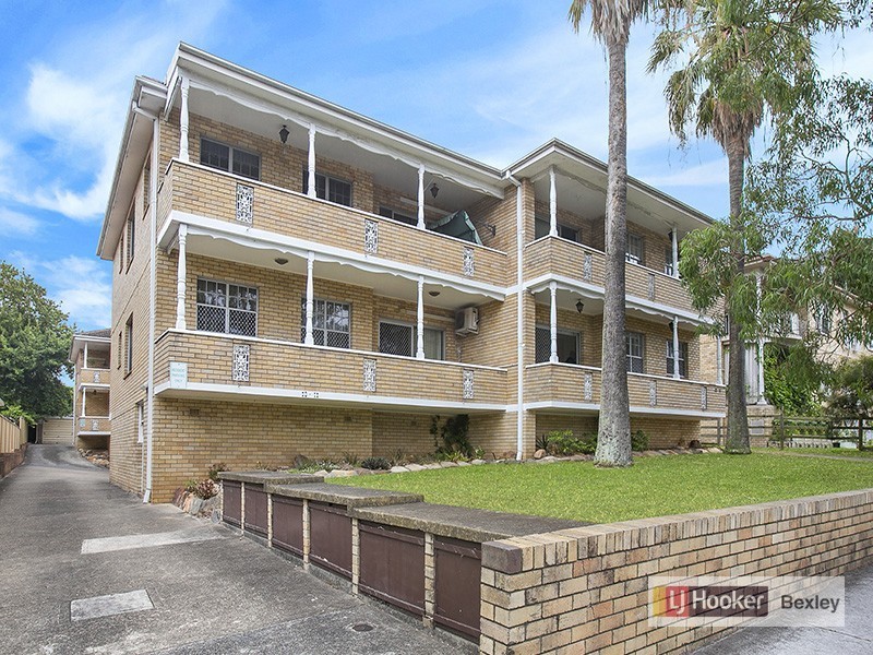 Apartment 2/11-13 Harrow Road, Bexley NSW 2207