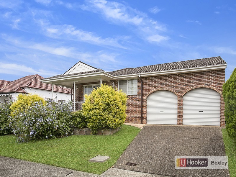 Villa 1/23 Regent Street, Bexley NSW 2207