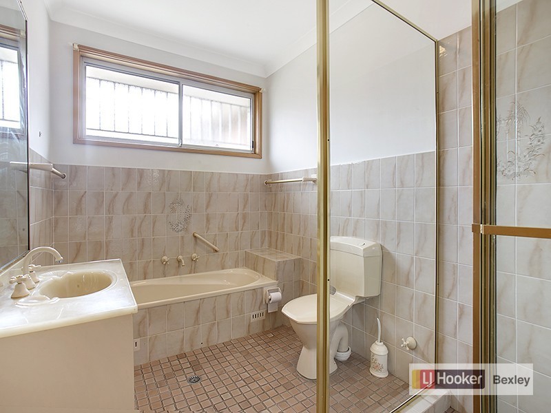 Villa 1/23 Regent Street, Bexley NSW 2207