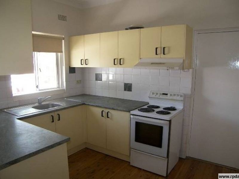 27 Morris Avenue, Kingsgrove NSW 2208