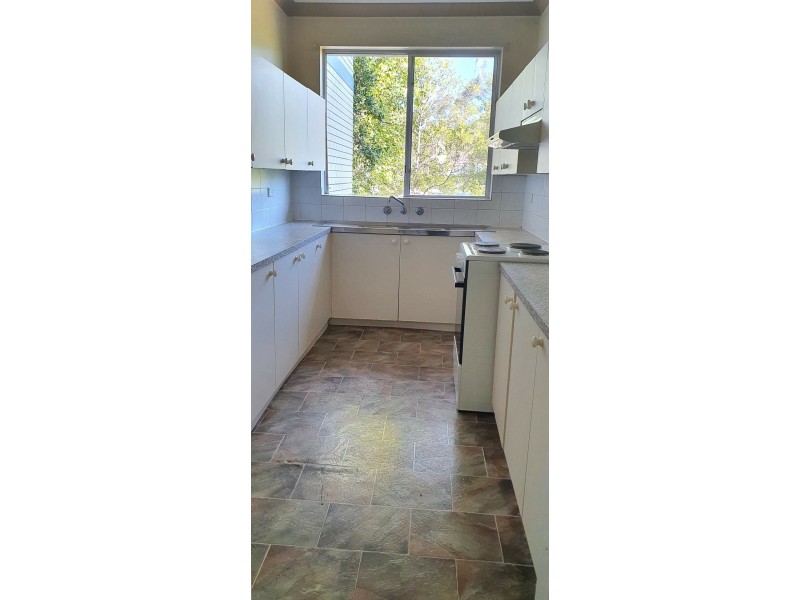 4/39-41 Willison Road, Carlton NSW 2218