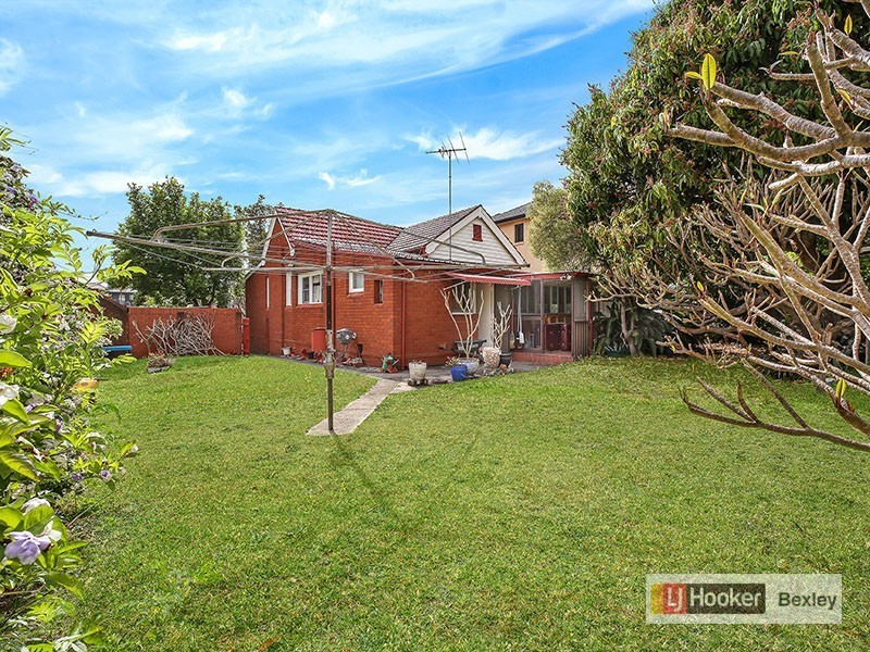 75 Bayview Street, Bexley NSW 2207