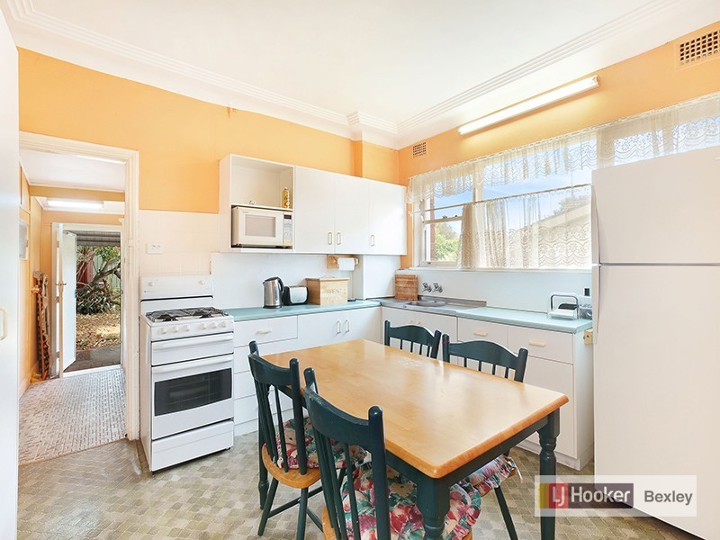 75 Bayview Street, Bexley NSW 2207