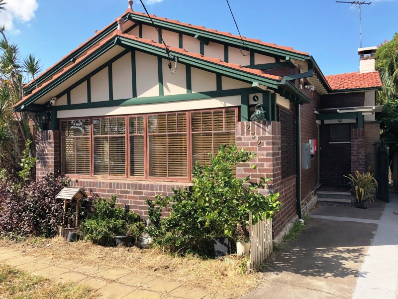 232 Forest Road, Arncliffe NSW 2205