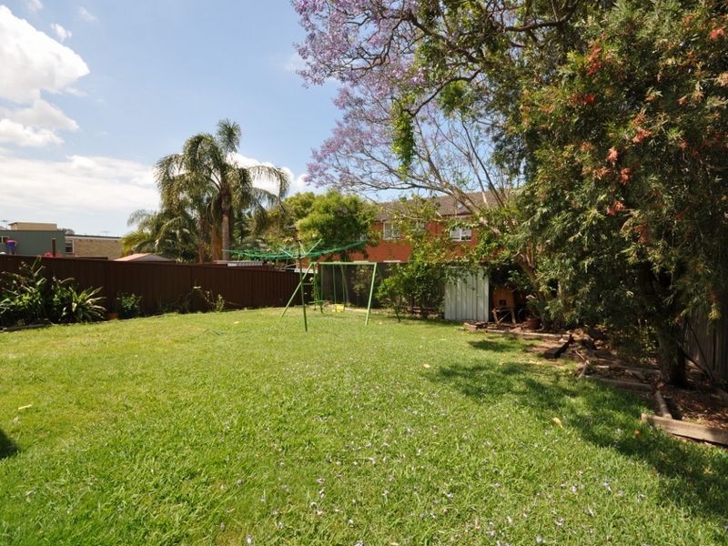 27 Monomeeth Street, Bexley NSW 2207
