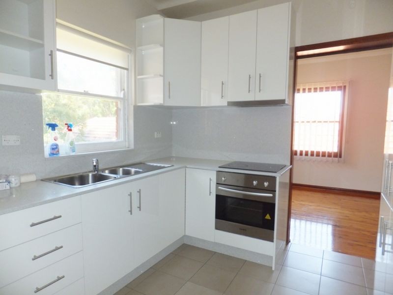 9 Jones Avenue, Kingsgrove NSW 2208