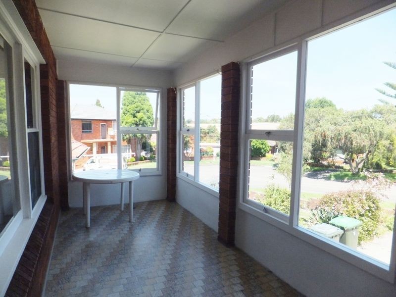 9 Jones Avenue, Kingsgrove NSW 2208