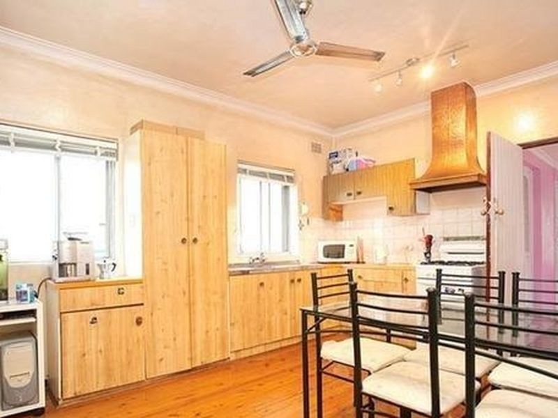 2 Werona Avenue, Punchbowl NSW 2196