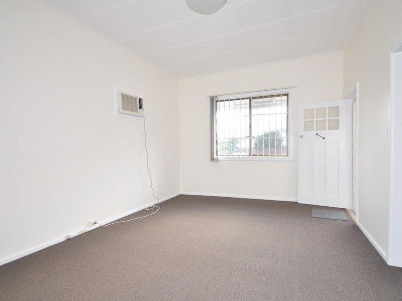 58 Segenhoe Street, Arncliffe NSW 2205