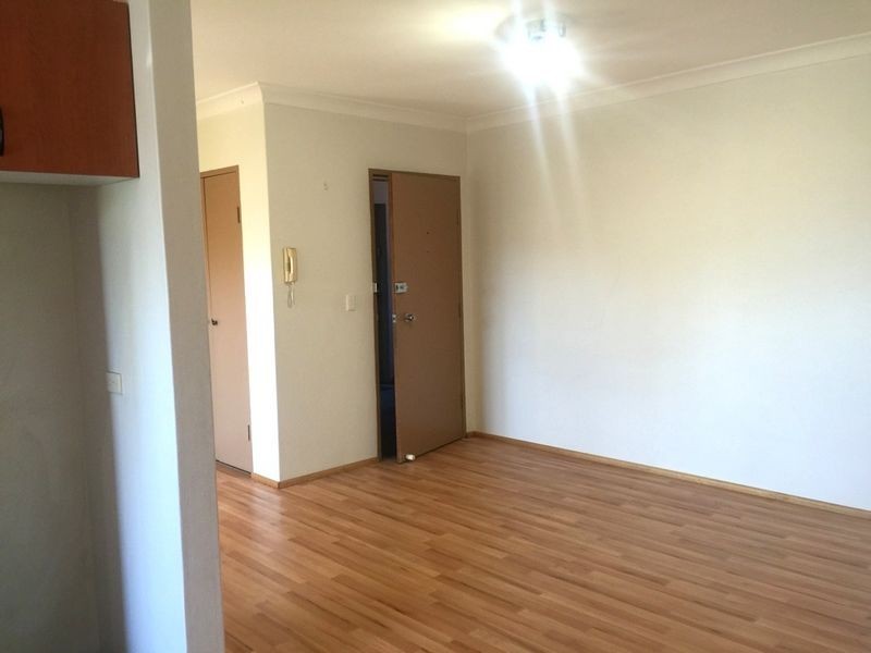 4/27 Apsley Street, Penshurst NSW 2222