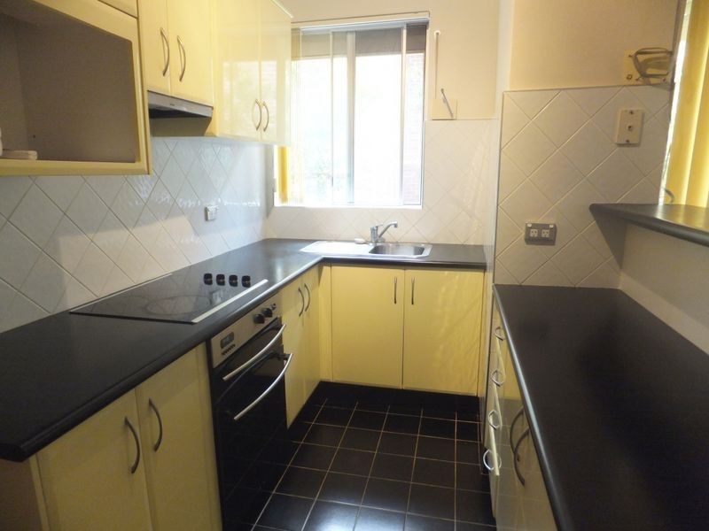 8/32 Albyn Street, Bexley NSW 2207