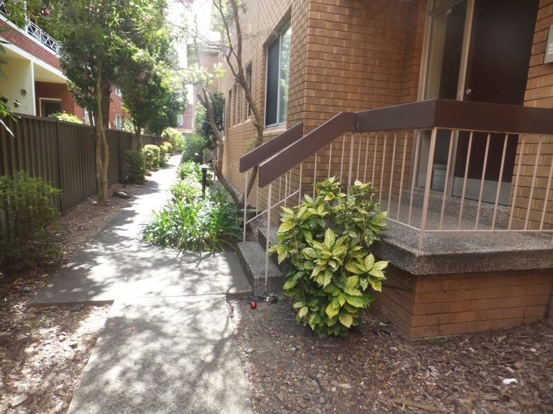 8/32 Albyn Street, Bexley NSW 2207