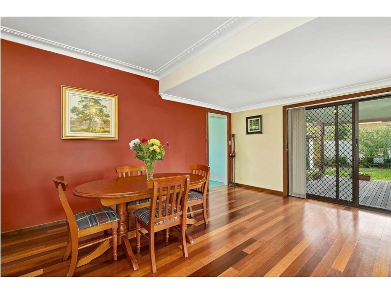 7 Denny Road, Picnic Point NSW 2213