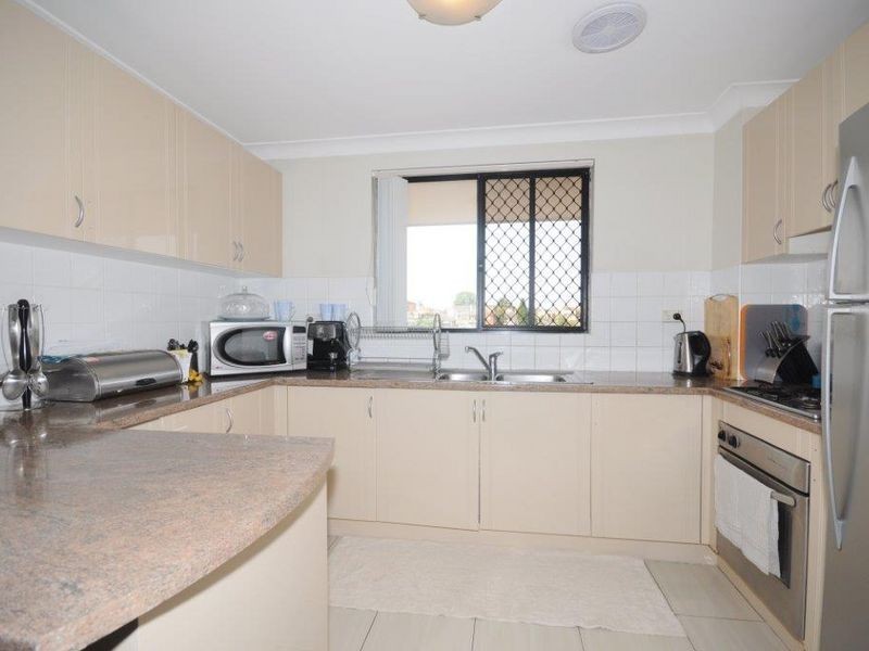 4/41-43 Harrow Road, Bexley NSW 2207