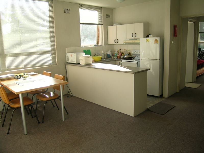 2/229 King Georges Road, Roselands NSW 2196