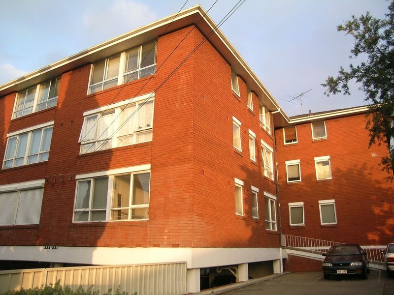 2/229 King Georges Road, Roselands NSW 2196