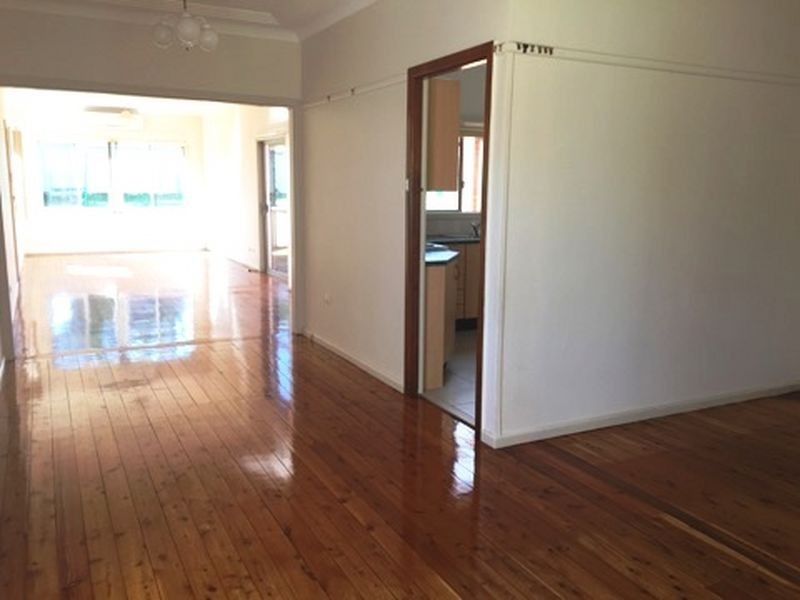 2 Ventura Avenue, Miranda NSW 2228