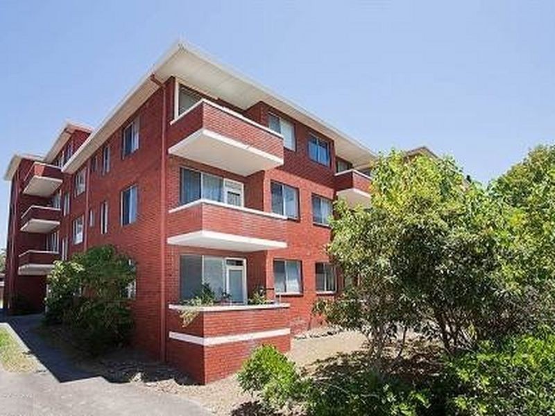 1/33 Queen Victoria Street, Bexley NSW 2207