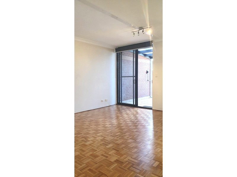 6/370-374 Forest Road, Bexley NSW 2207